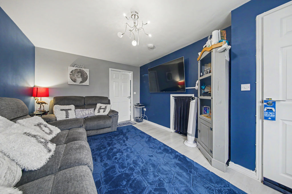 Masefield Avenue Holmewood